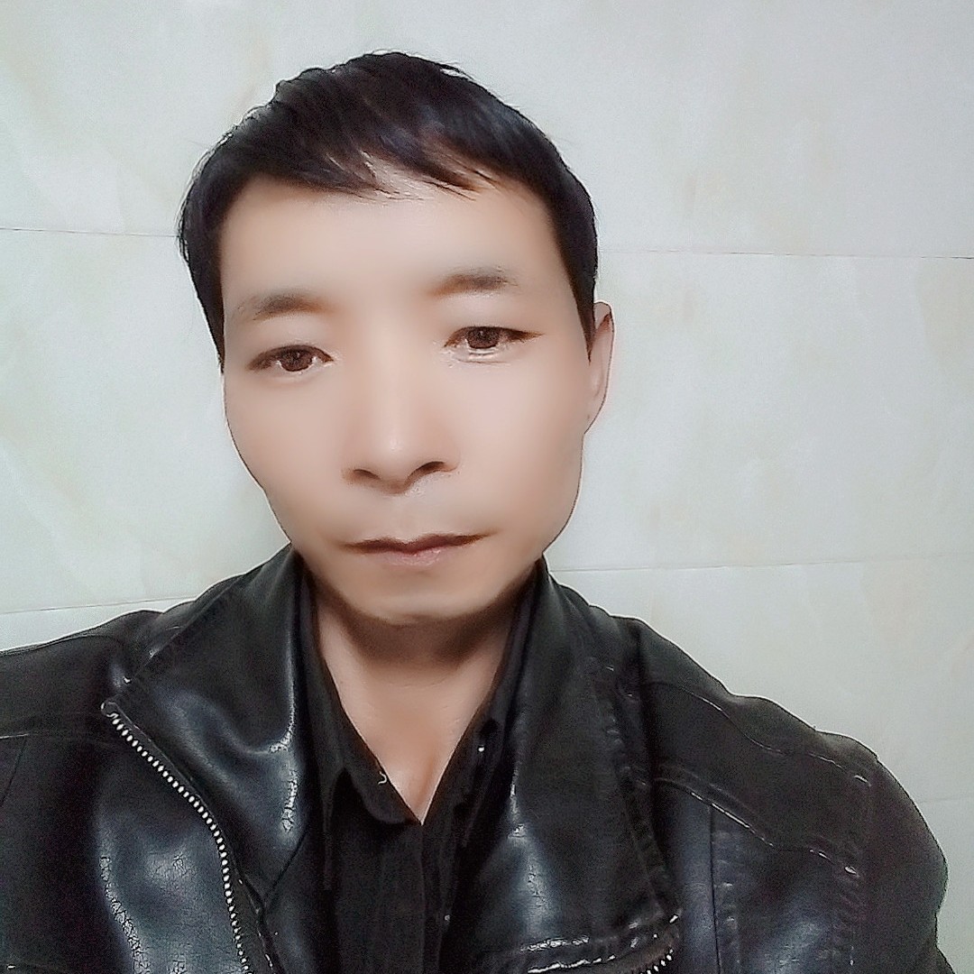 网上的一个你专辑:伤心的人歌手:高辉天一黑心在想想那网上的一个你睡