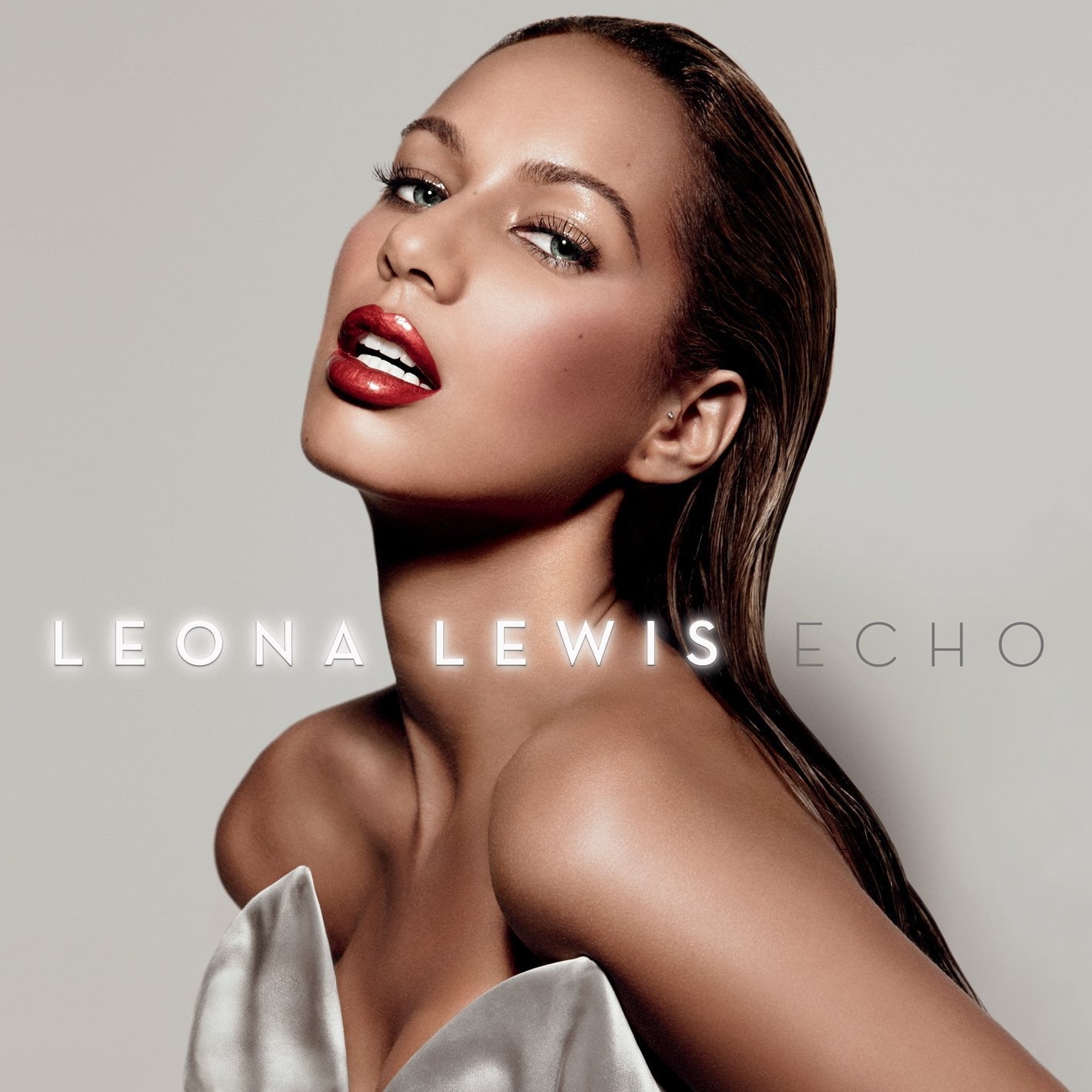 leonalewis歌手图片