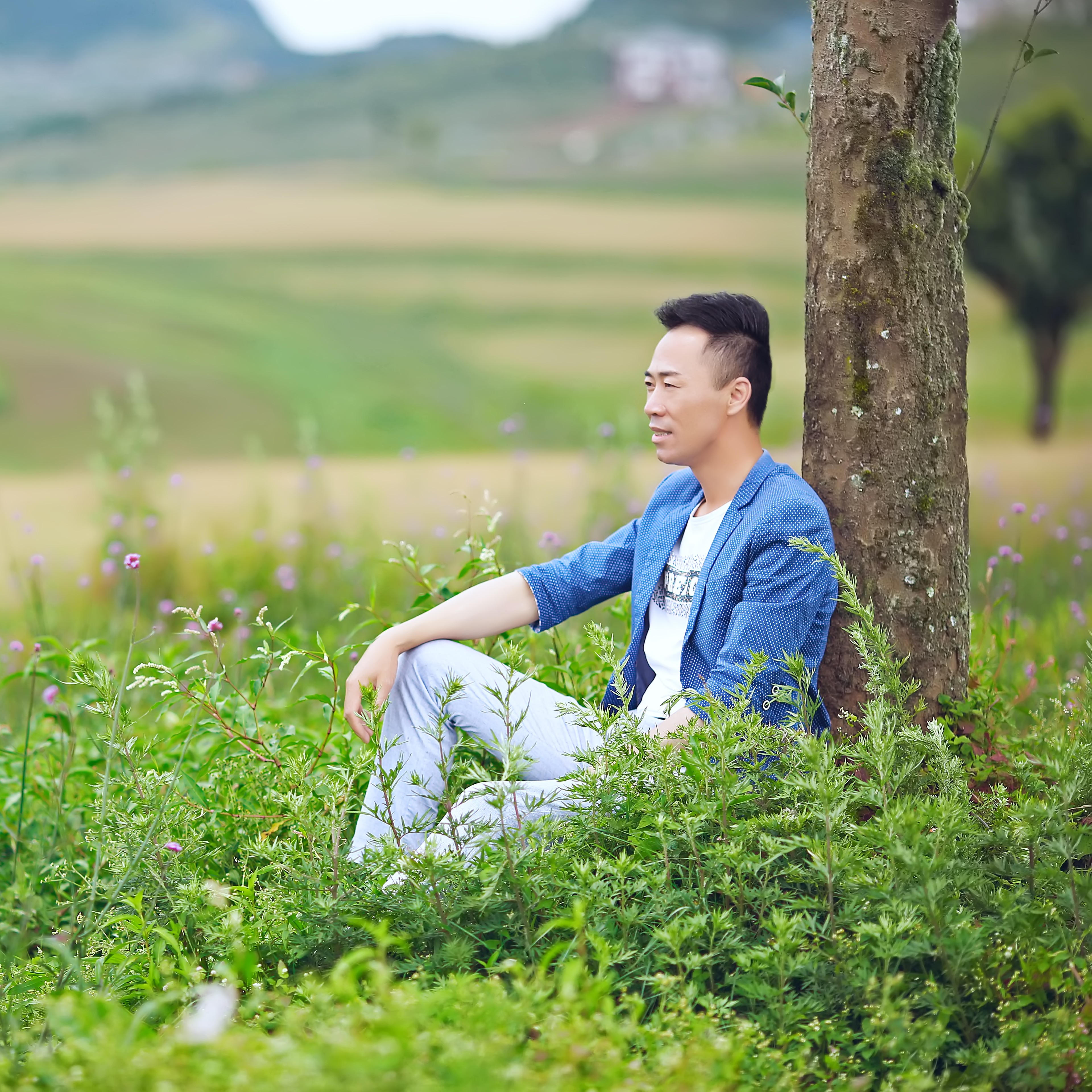 歌手王平图片图片