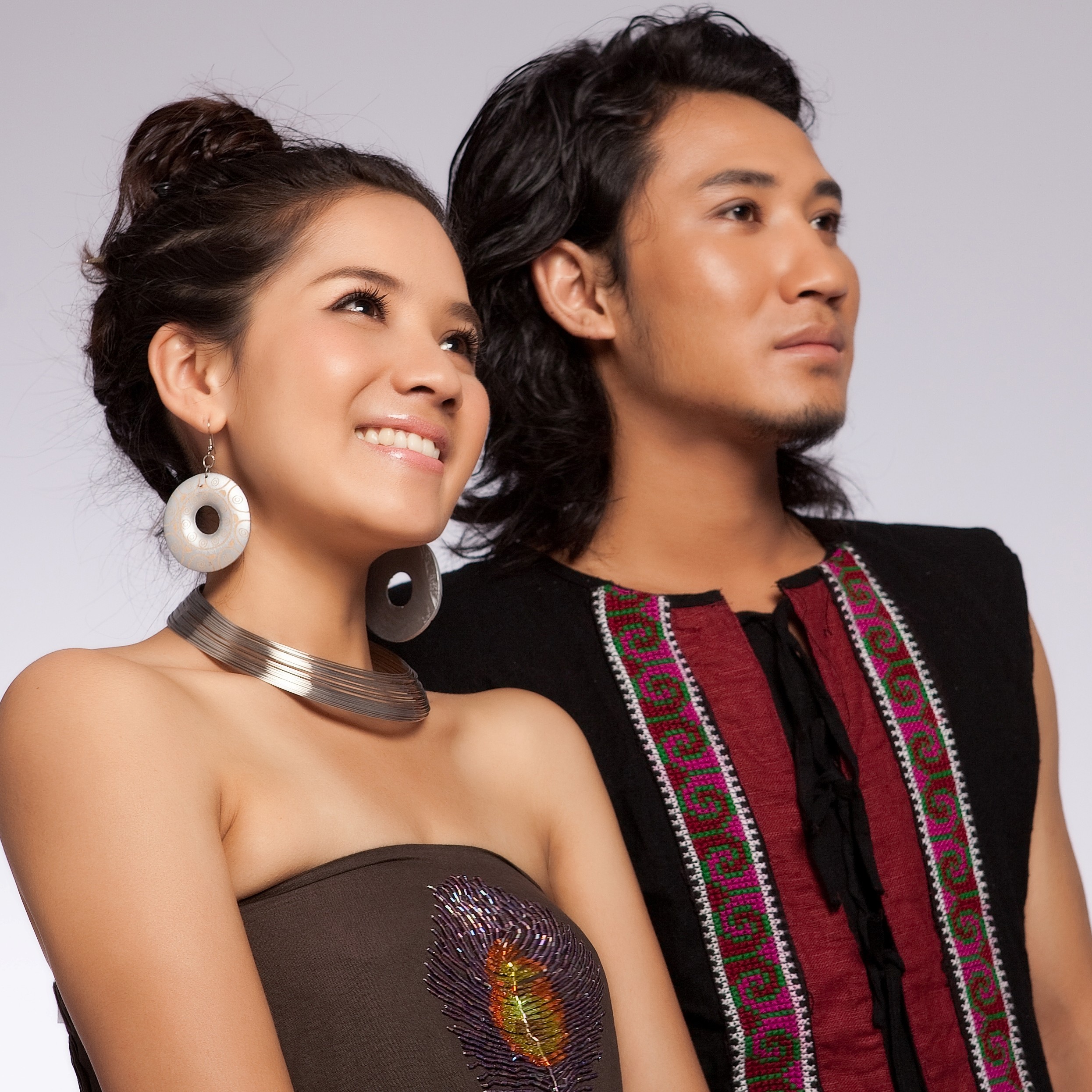 外部播放此歌曲>米线 - 我爱你勐巴拉娜西米线,包伍 - 我爱你 勐巴拉