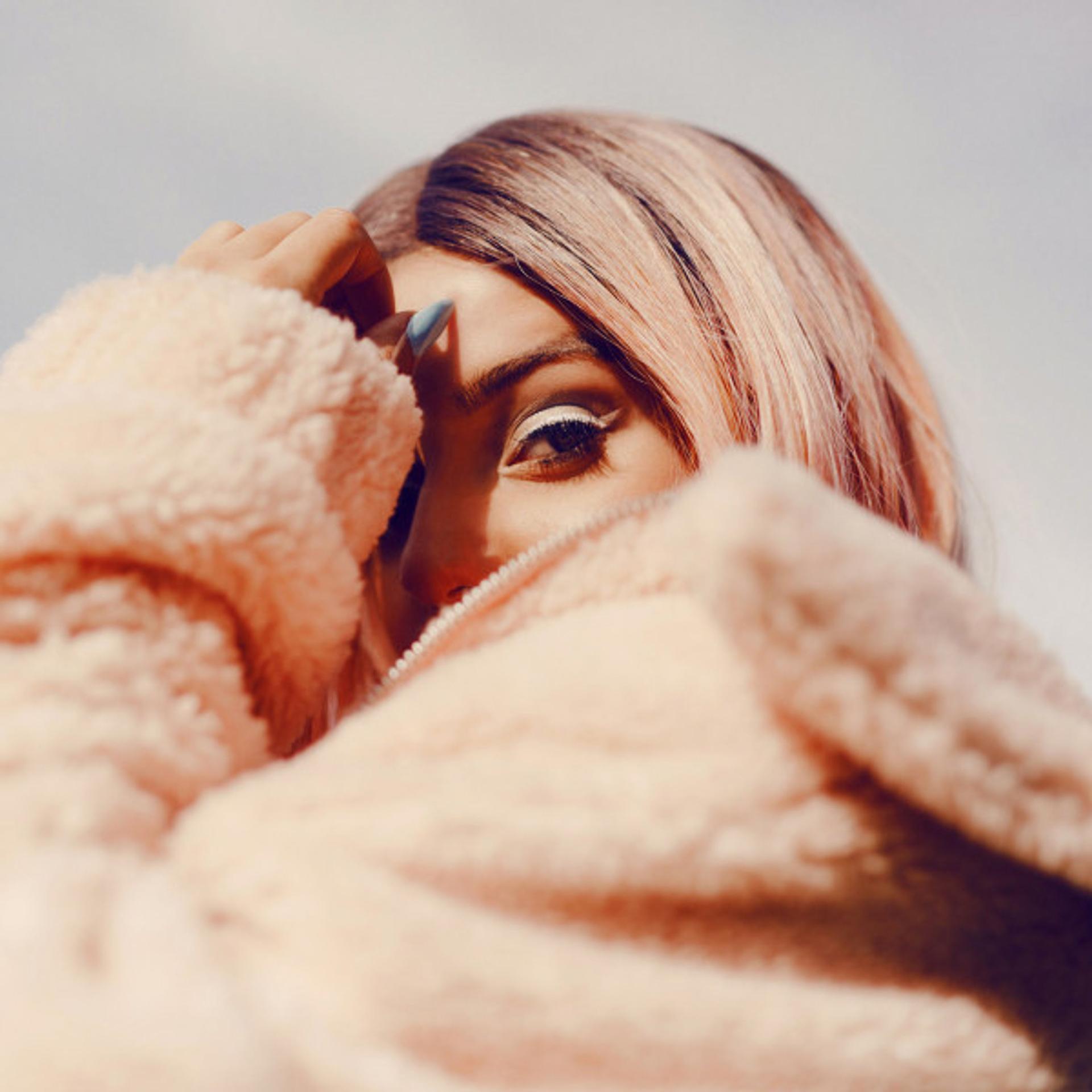 strangers_emily vaughn_高音质在线试听_strangers歌词|歌曲下载