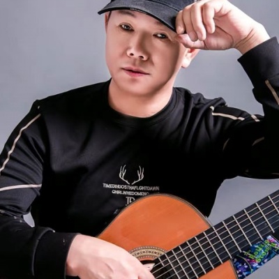 新疆鬼手吉他水平图片