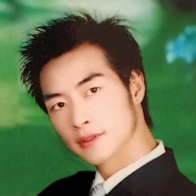 外部播放此歌曲>何伟 - 爱你伤痕累累歌手:何伟爱你伤痕累累爱上你